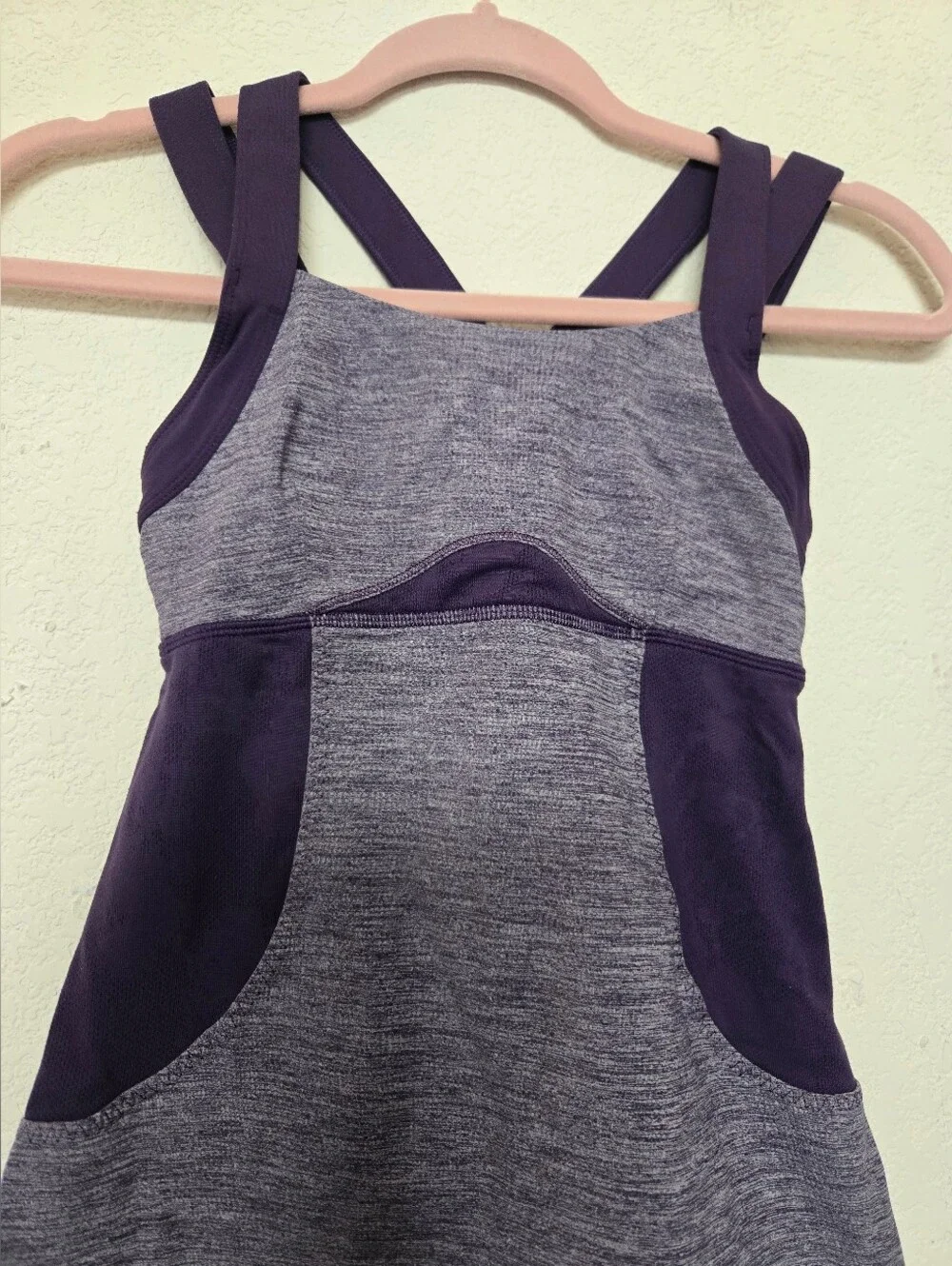 Lululemon Purple Cross-Back Athletic Tank Top.Size 4